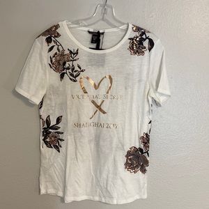 VS T-Shirt